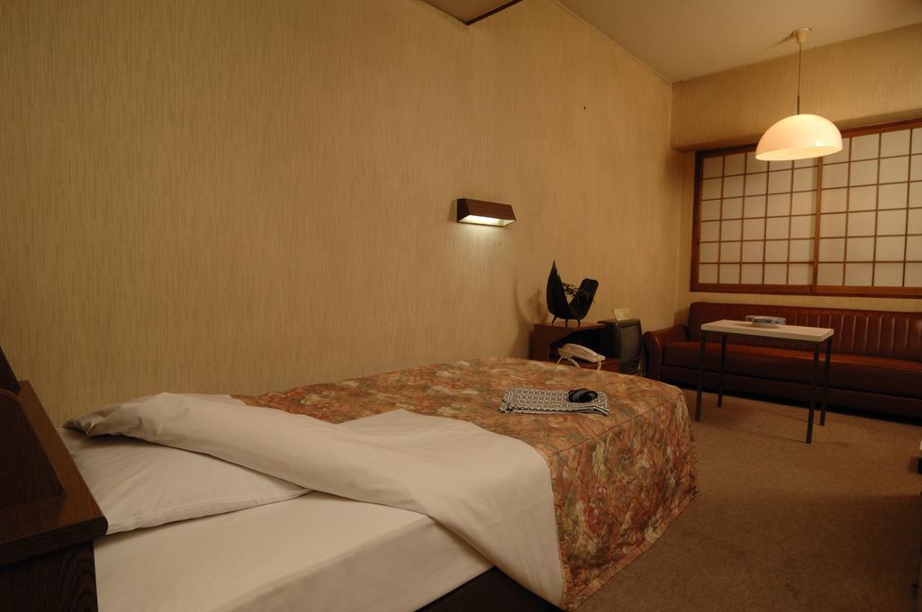 Hotel Iida Kyoto Kamer foto
