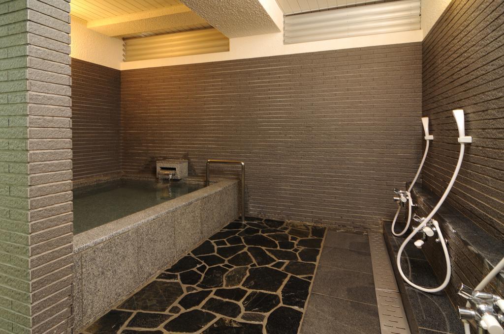 Hotel Iida Kyoto Buitenkant foto
